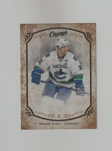 Load image into Gallery viewer, 2015-16 Upper Deck Champs Gold Variant Front #207 Henrik Sedin
