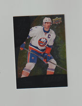 Load image into Gallery viewer, 2016-17 Upper Deck MVP Leading Lights #349 John Tavares
