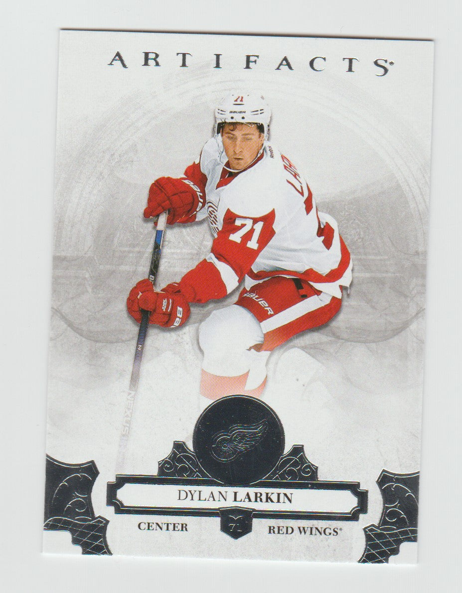 2017-18 Artifacts #14 Dylan Larkin