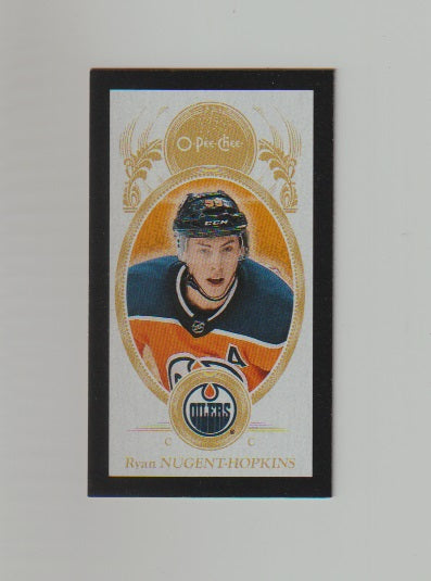 2018-19 O-Pee-Chee Mini Black #M-10 Ryan Nugent-Hopkins