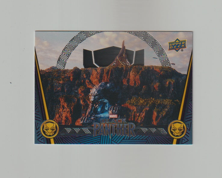 2018 Black Panther Silver #30 Mount Bashenga