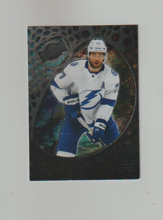 2022-23 Metal Universe #50 Victor Hedman