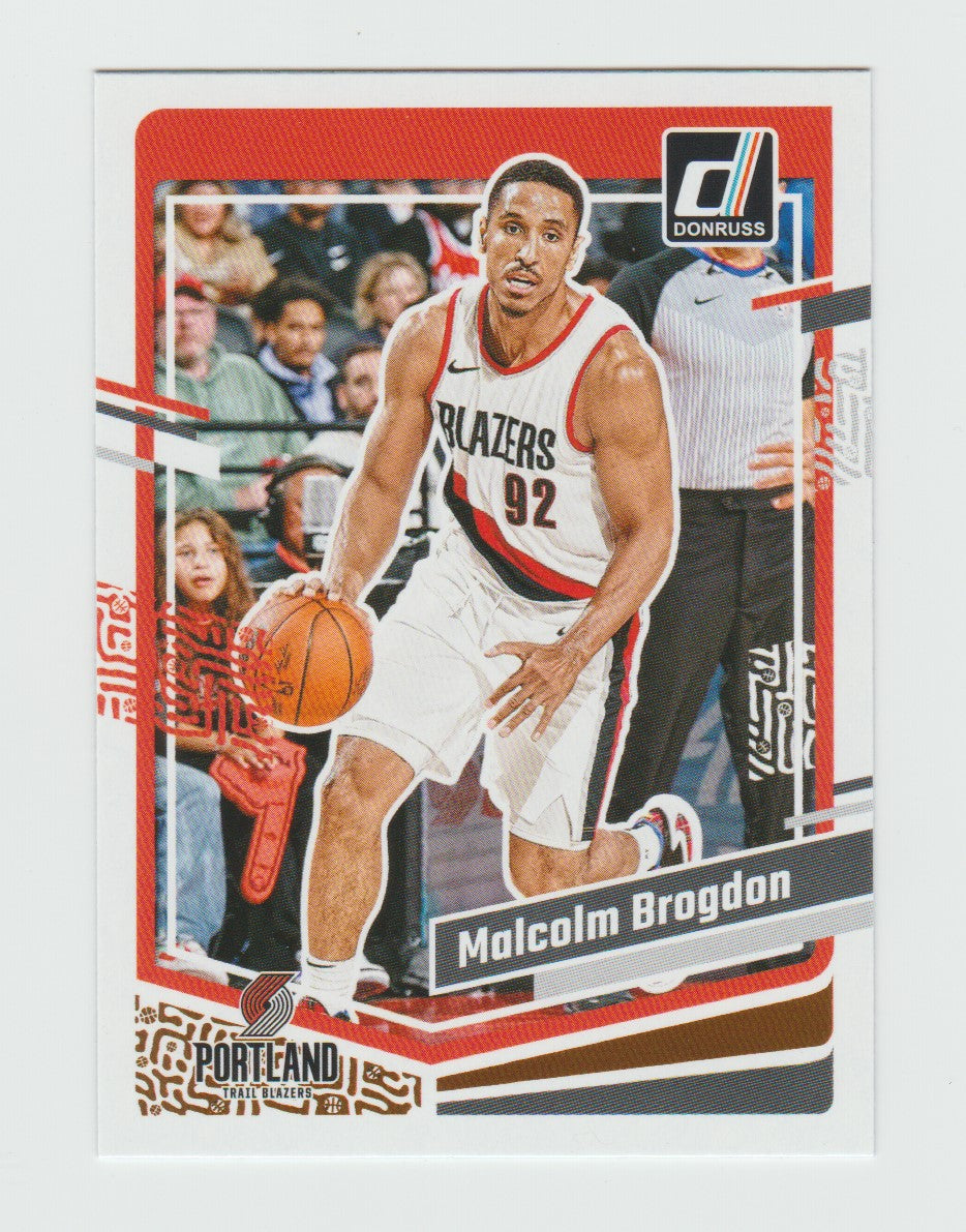 2023-24 Donruss #17 Malcolm Brogdon