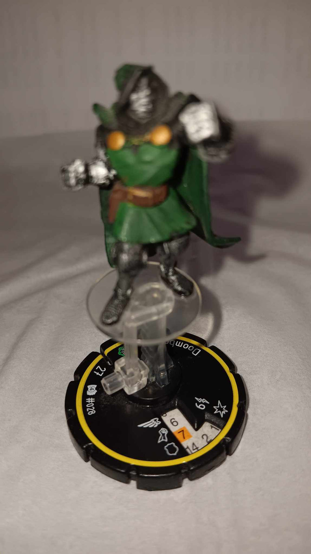 2002 Heroclix Marvel Clobberin Time #028 Doombot Rookie