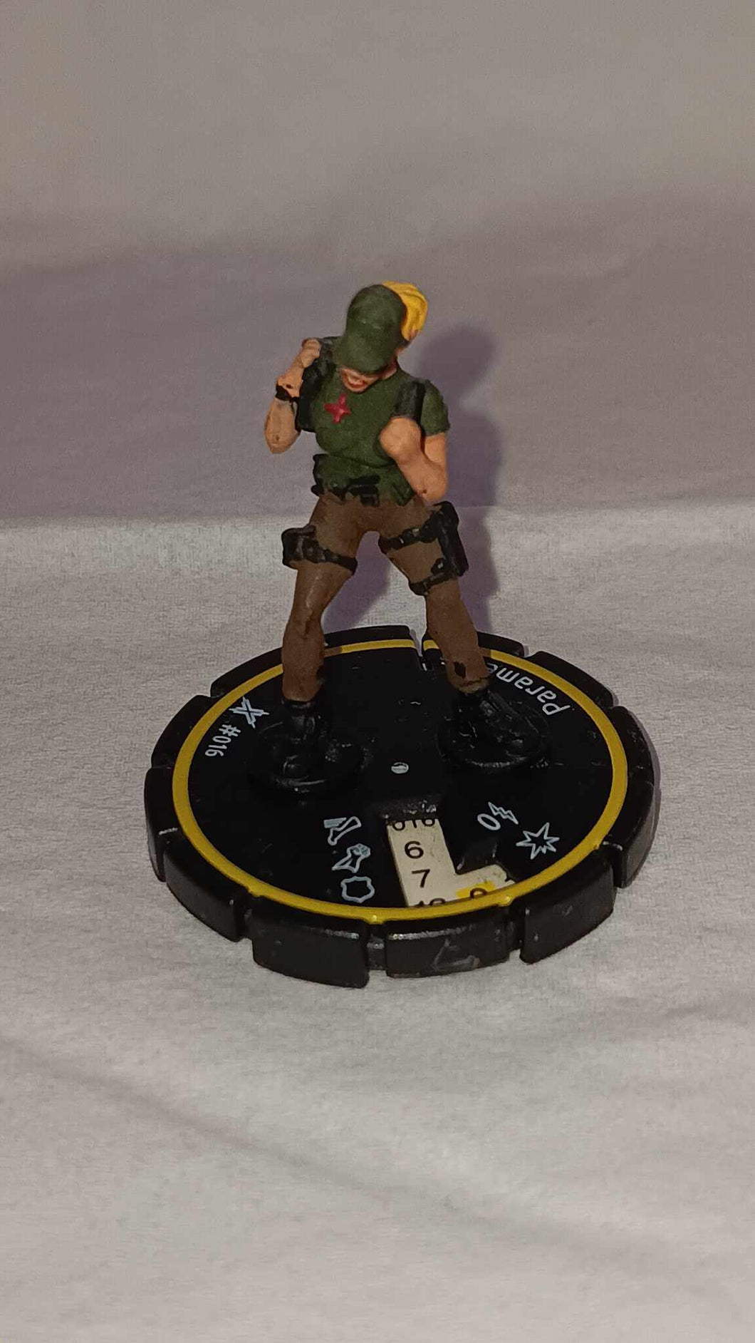 2003 Heroclix Marvel Xplosion #016 Paramedic Rookie