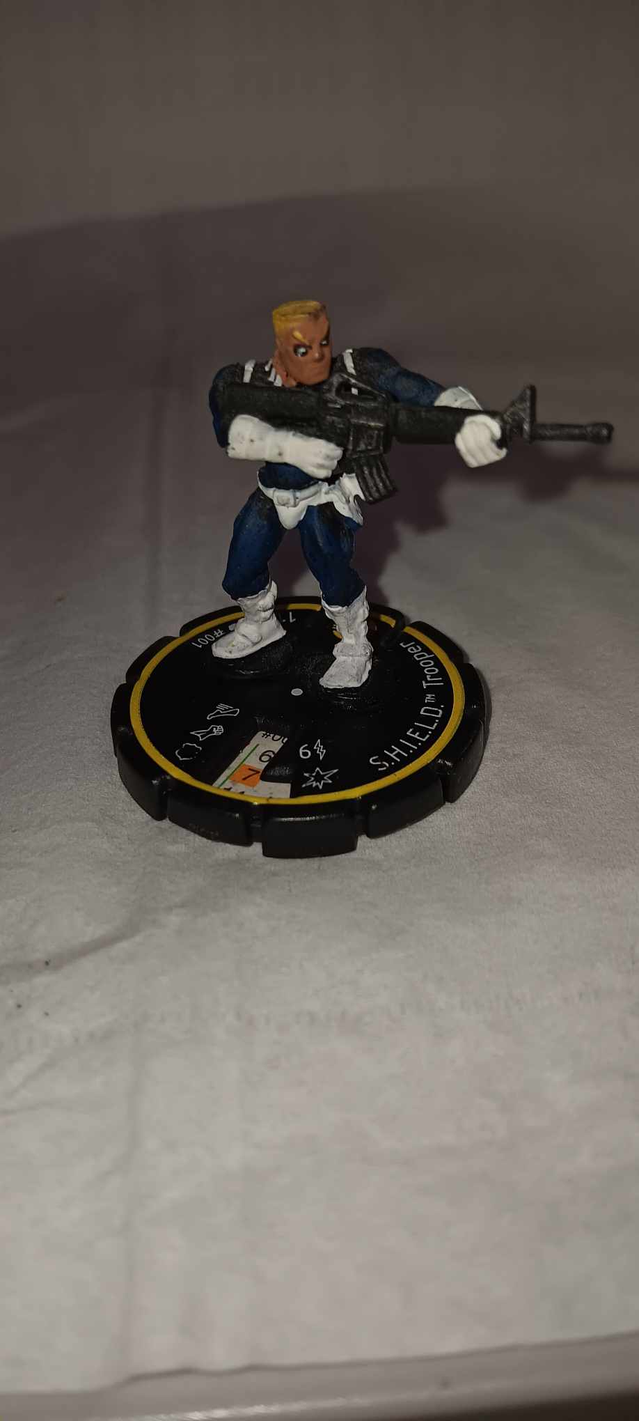 2002 Heroclix Marvel Clobberin Time #001 S.H.I.E.L.D. Trooper Rookie