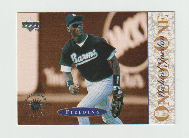 1995 Upper Deck Minors Michael Jordan One On One #2 Michael Jordan