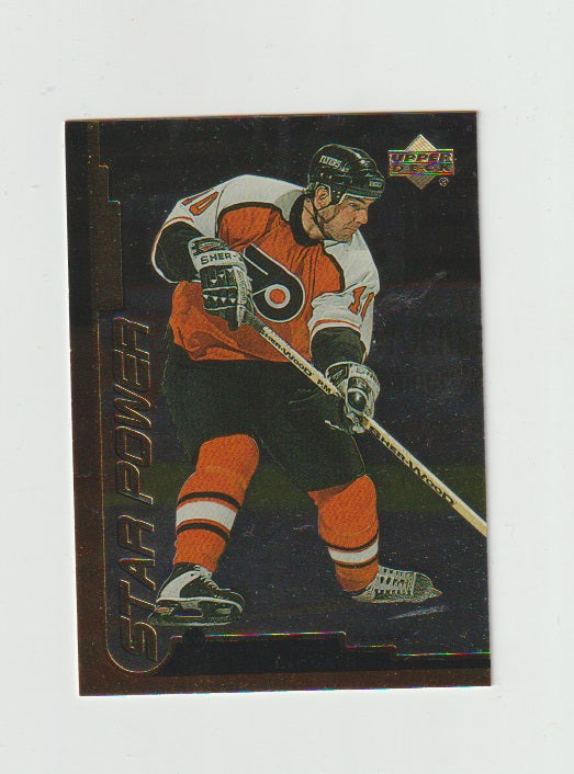 1999-2000 Upper Deck Gold Reserve Star Power #158 John LeClair