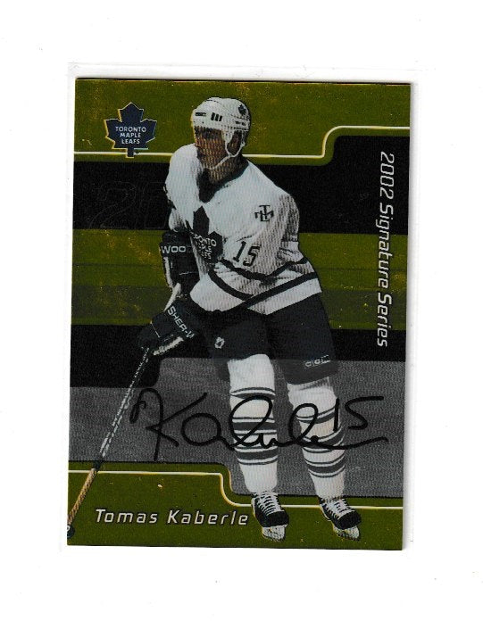 2001-02 BAP Signature Series Autographs Gold #50 Tomas Kaberle