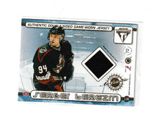 Load image into Gallery viewer, 2001-02 Titanium Double-Sided Jerseys #72 Sergei Berezin &amp; Michal Handzus
