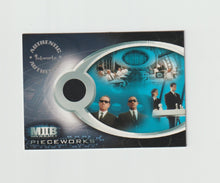 Load image into Gallery viewer, 2002 Men in Black II Pieceworks #PW1 MIB Agents
