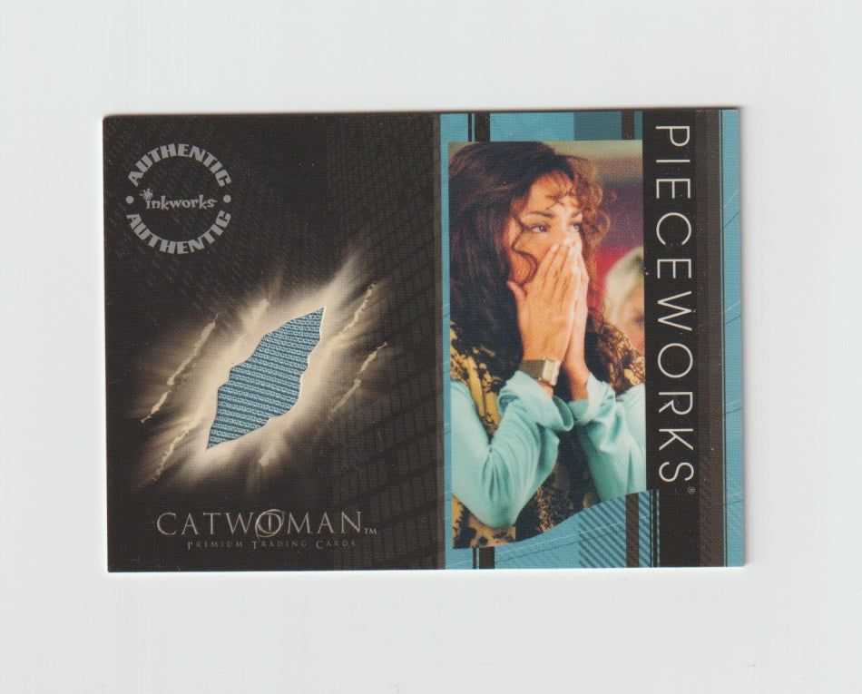 2004 Catwoman Pieceworks #PW-10 Halle Berry
