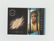 Load image into Gallery viewer, 2004 Catwoman Pieceworks #PW-7 Halle Berry
