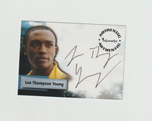 Load image into Gallery viewer, 2006 Smallville Season 5 Autographs #A38 Lee Thompson Young as Victor Stone
