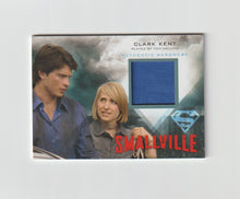 Load image into Gallery viewer, 2012 Smallville Seasons 7-10 Wardrobes #M7 Tom Welling as Clark Kent
