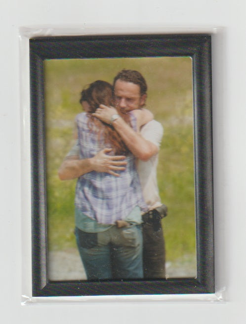 2014 Walking Dead Season 3 P1 Grimes Family Shadowbox #GF-05 Holding On
