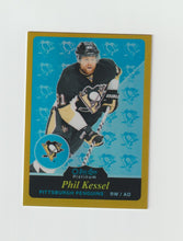 Load image into Gallery viewer, 2015-16 O-Pee-Chee Platinum Retro Rainbow Gold #R58 Phil Kessel
