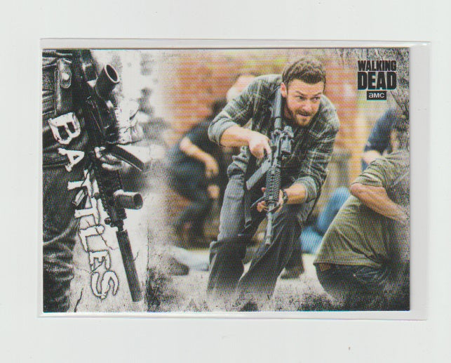 2018 Walking Dead Hunters and the Hunted Epic Battles #EB-10 Outpost vs Survivors