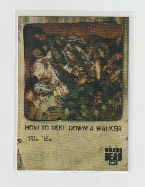 2018 Walking Dead Hunters and the Hunted How To Take Down A Walker #HT-5 Pile 'Em