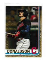 Load image into Gallery viewer, 2019 Topps Gold #34 Josh Donaldson
