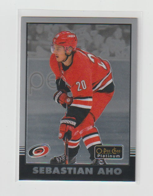 2020-21 O-Pee-Chee Platinum Retro #R-17 Sebastian Aho