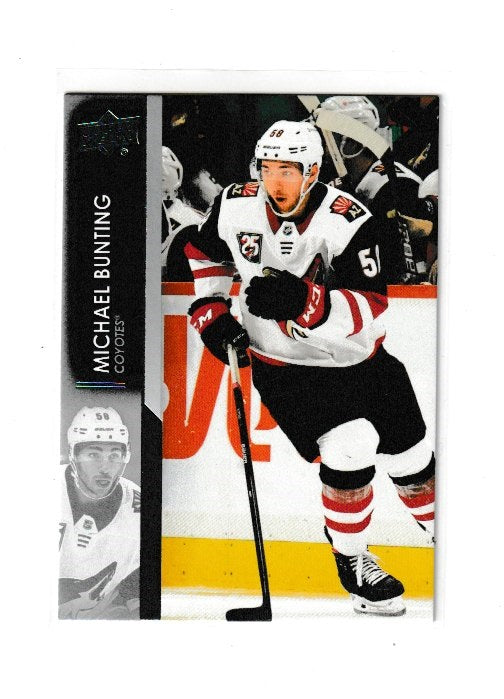 2021-22 Upper Deck #7 Michael Bunting