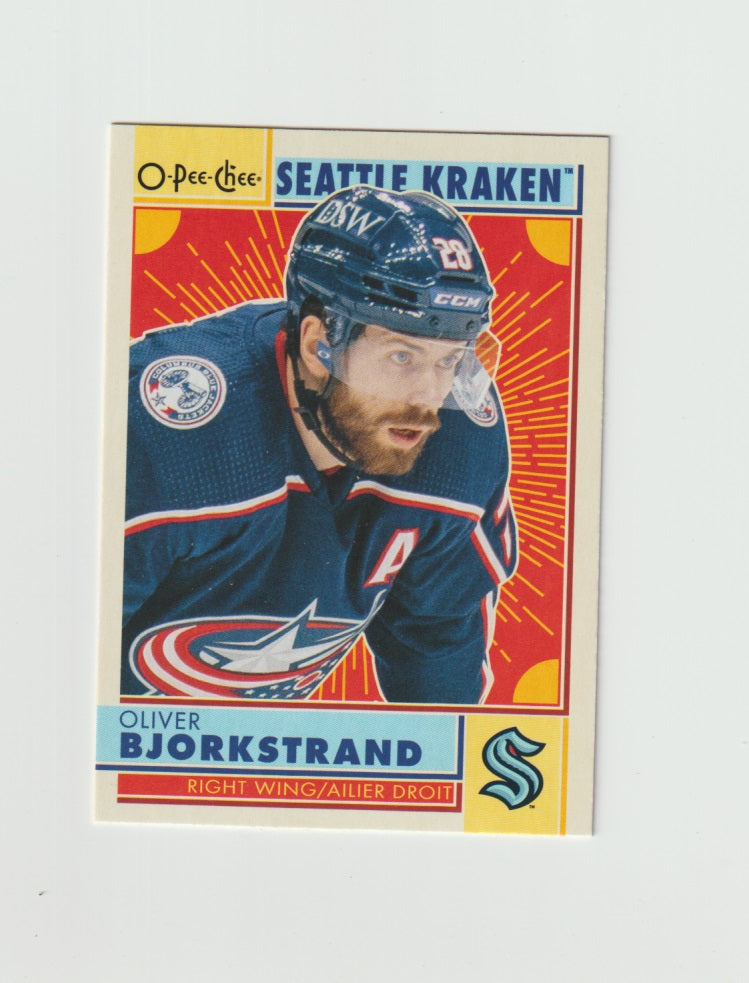 2022-23 O-Pee-Chee Retro #107 Oliver Bjorkstrand