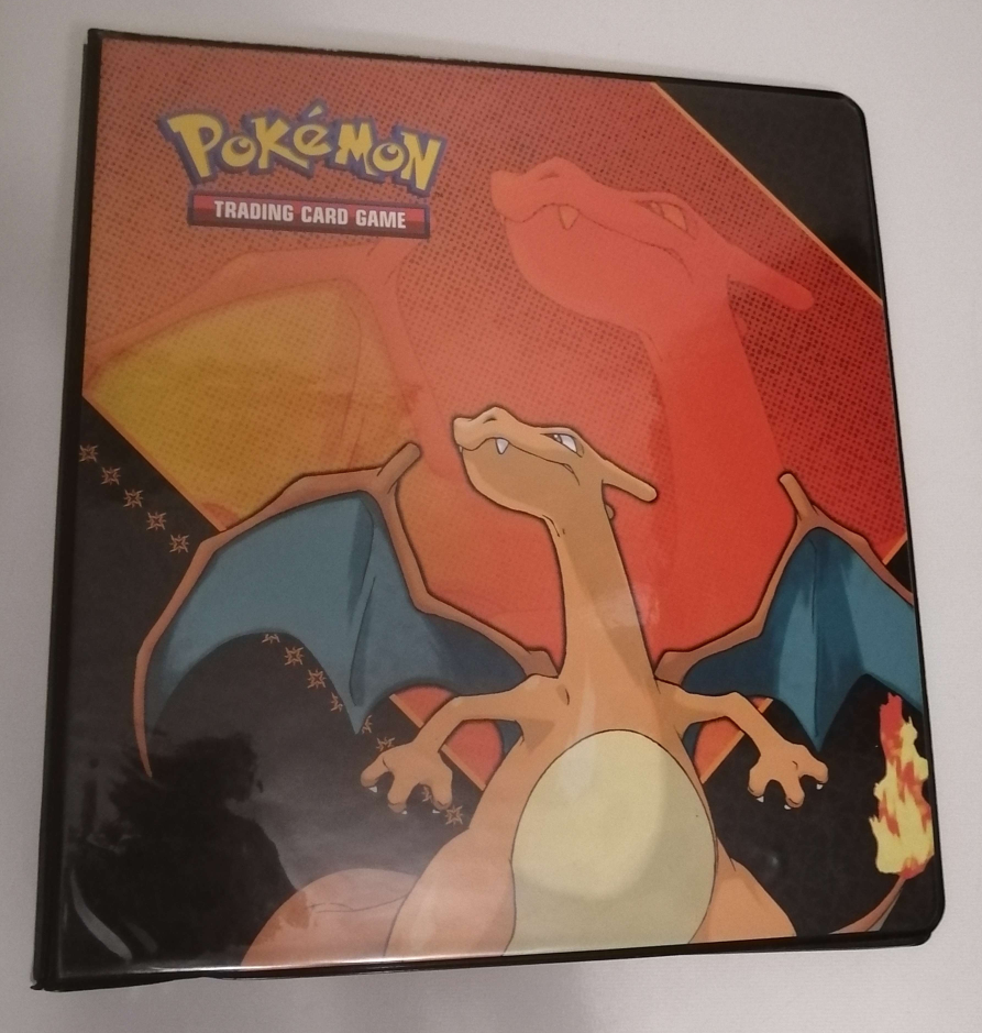 2015 Ultra Pro Charizard 3-Ring Binder